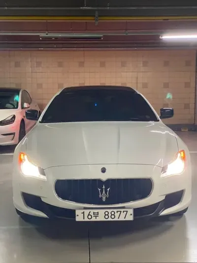 Maserati Quattroporte