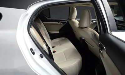 Lexus CT200h