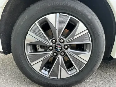 Buick E5