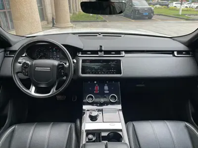Land Rover Velar