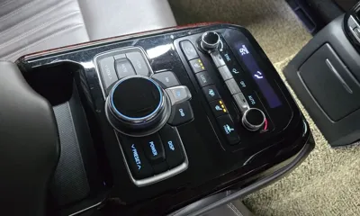 Genesis EQ900
