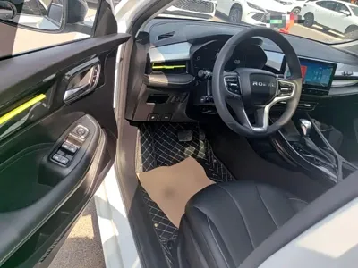 Roewe i5