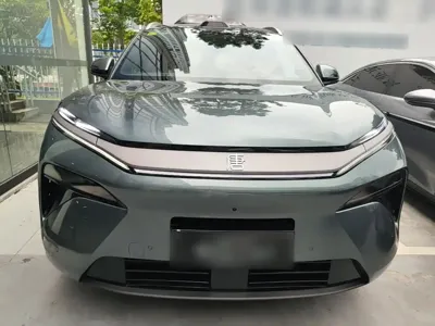 BYD 唐L