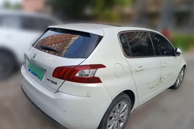 Peugeot 308S