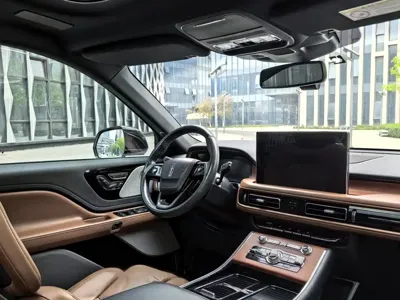 Lincoln Aviator