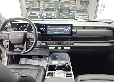 Kia Tasman