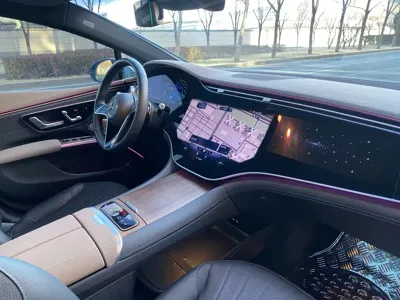 Mercedes-Benz EQS