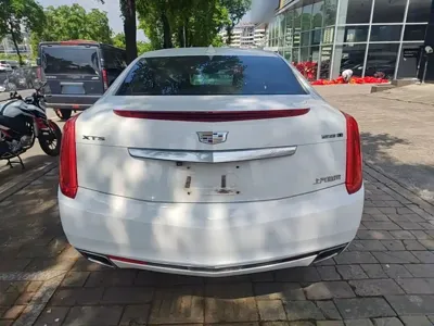 Cadillac XTS
