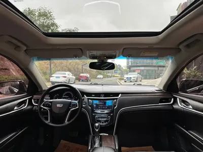 Cadillac XTS