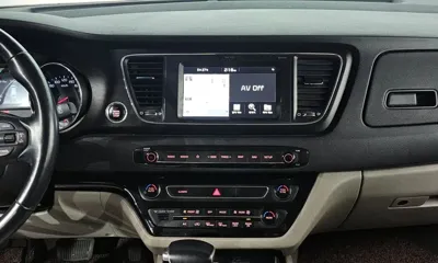 Kia Canival