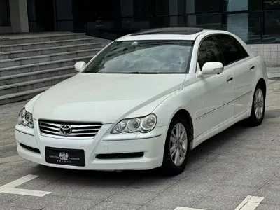 Toyota Reiz