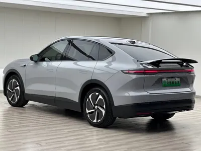 Nio EC7