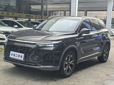 BAIC X7