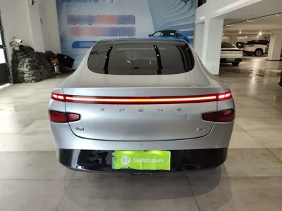 Xpeng P7