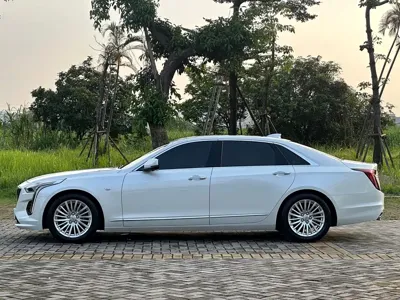 Cadillac CT6
