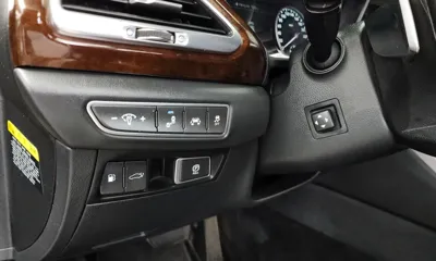 Genesis EQ900