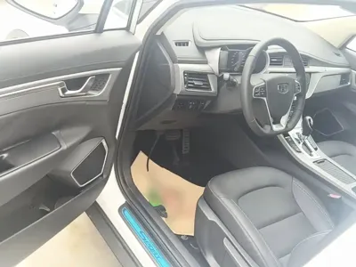 Geely Emgrand GS