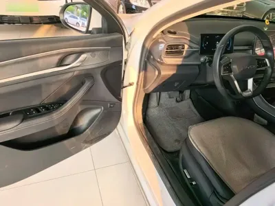BYD Destroyer 05