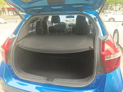Toyota Yaris L