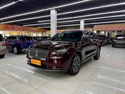 Lincoln Corsair