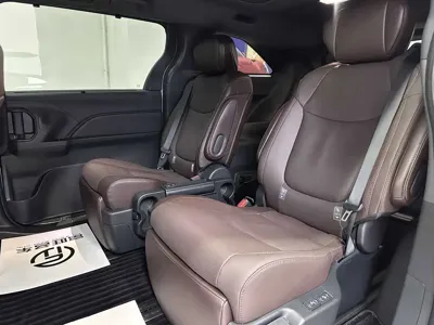 Toyota Granvia