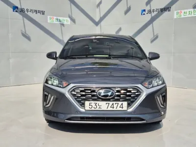 Hyundai Ioniq