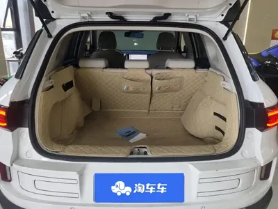 Geely ICON