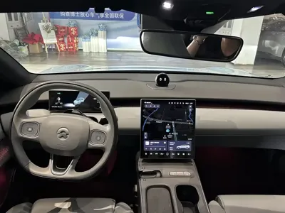 Nio ET5T