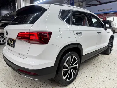 Volkswagen Tharu
