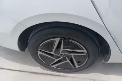 Roewe D6