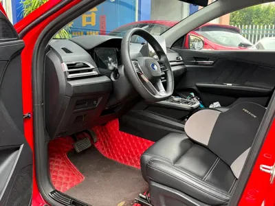 BYD e2