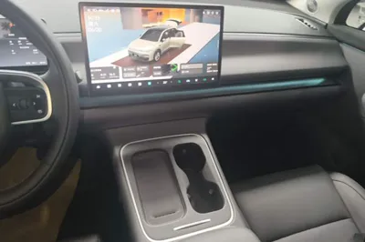 Leapmotor C10