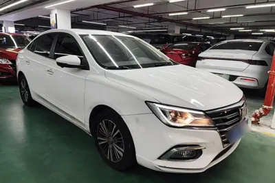 Roewe i5