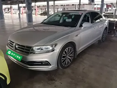 Volkswagen Phideon