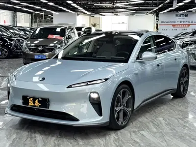 Nio ET5