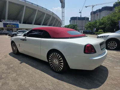 Rolls-Royce Dawn