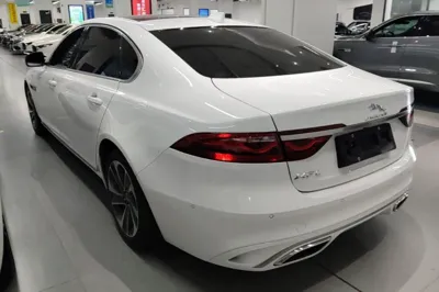 Jaguar XFL