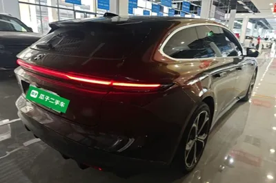 Nio ET5T
