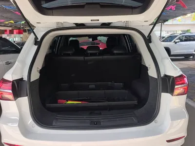 Roewe RX5