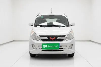 Wuling Rongguang V