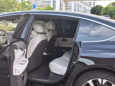 Nio ET7