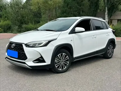 Toyota Yaris L