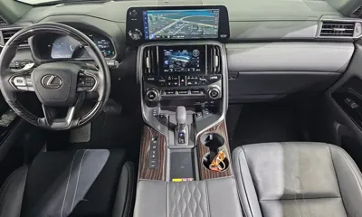 Lexus LX