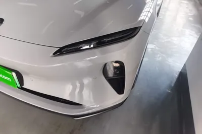 Nio ET5T