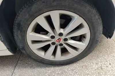 Roewe 360