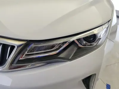 Geely Emgrand GL
