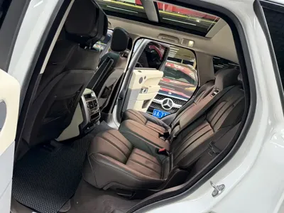 Land Rover Sport
