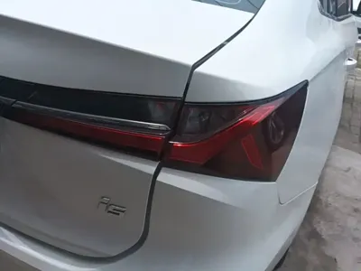 Roewe i5