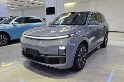Li Auto L8