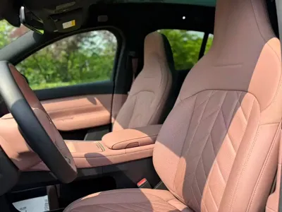 Nio EC6
